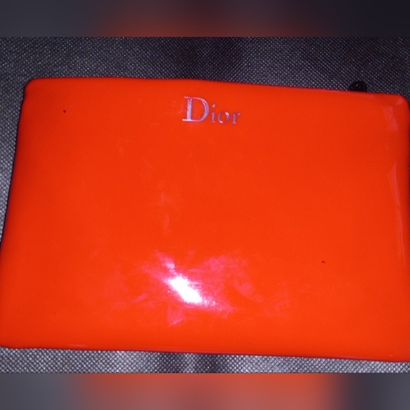 Vintage Red Dior Makeup Pouch - Picture 5 of 16